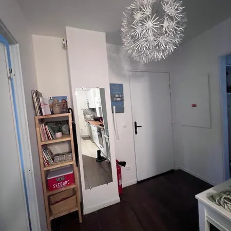 아파트 Appt A 10 Min De Paris, 15 Min A Pied Du Sdf 생드니